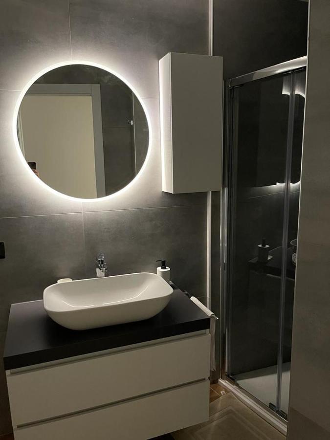 Kibilu - San Donato Vicinanze Irccs Policlinico Apartment San Donato Milanese Exterior photo